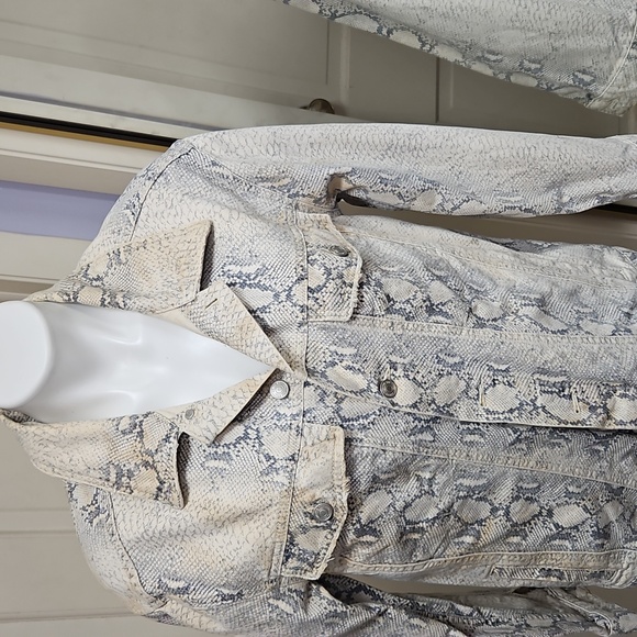Free People Snake Skin Denim Two Toned Jacket - Picture 1 of 13
